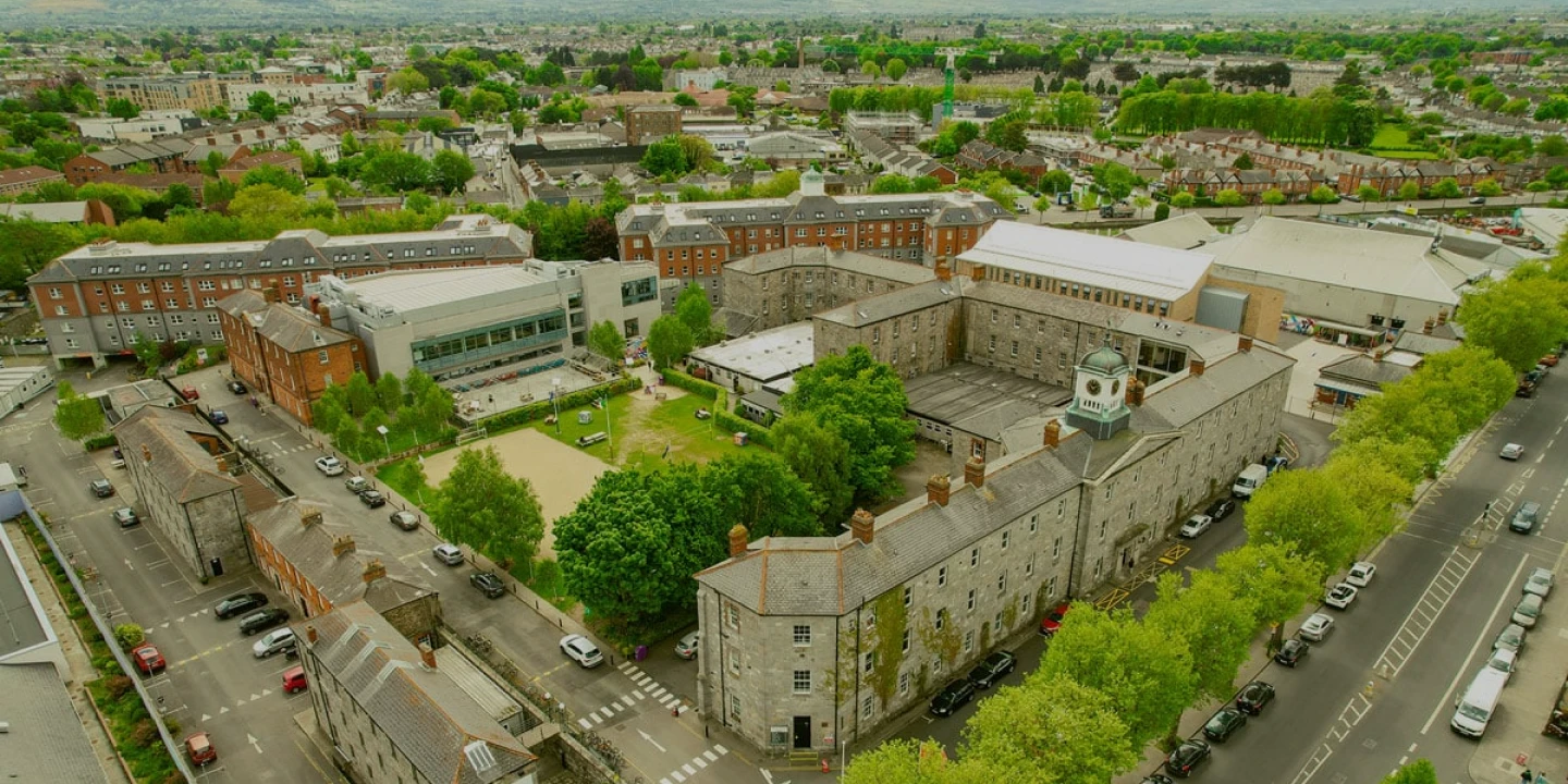 Students on Griffith’s city campus