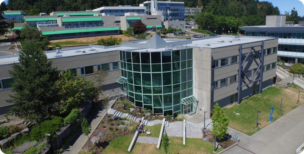 On-campus student housing and lounge